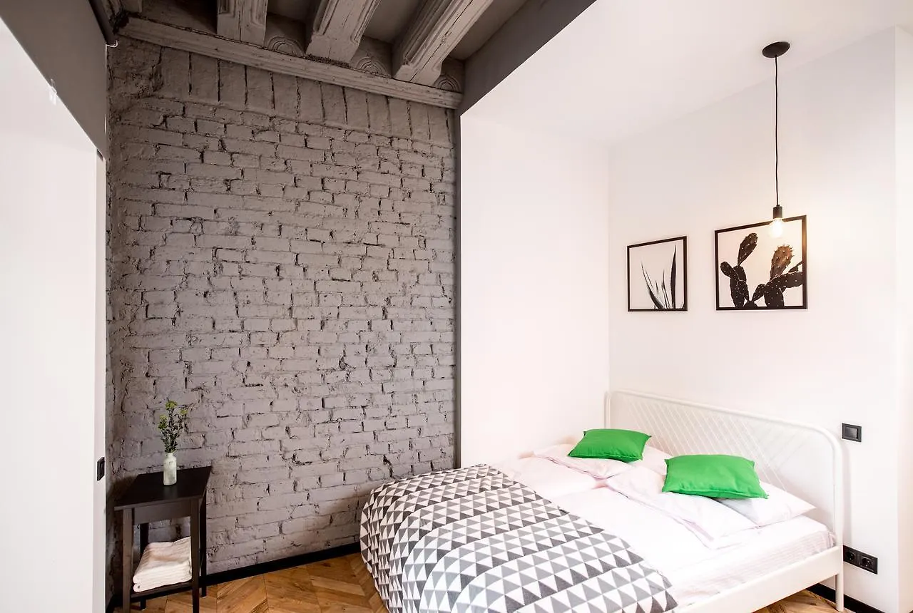 Art Apartments Rynok Square Lviv