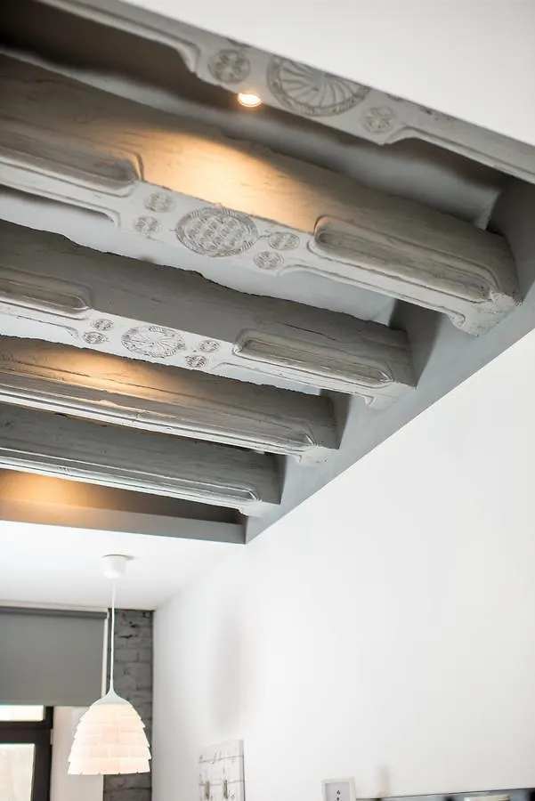 Art Apartments Rynok Square Lviv 0*,